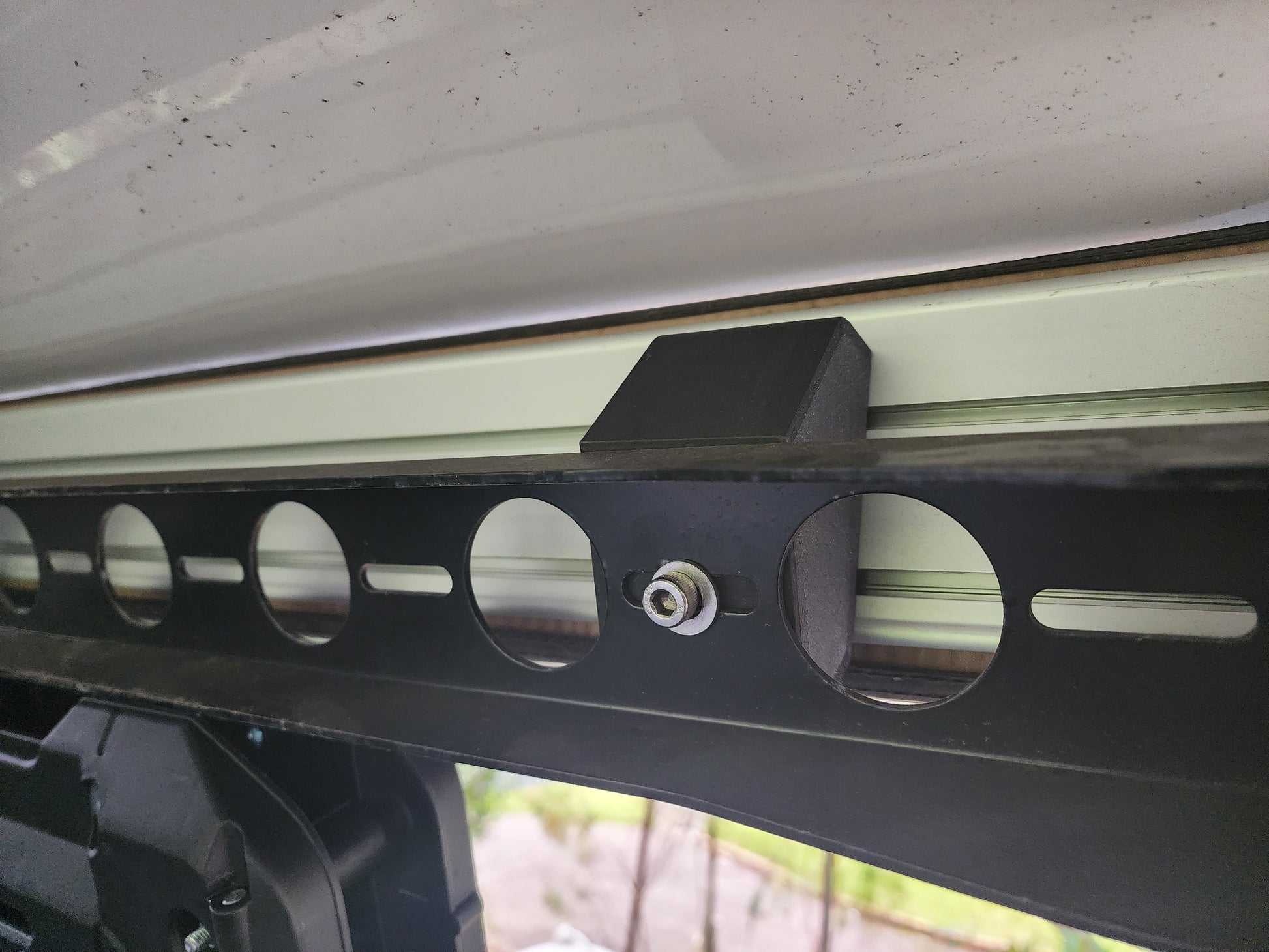 shower tent bracket Ozroo 90 Degree Kickass Shower Tent Mount – Tradie Mods